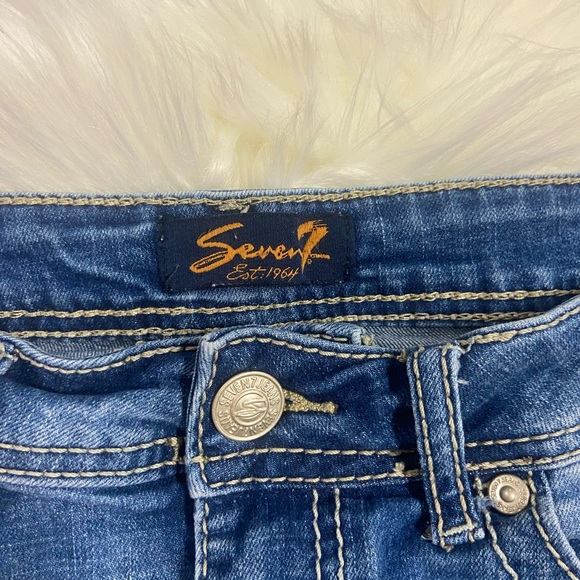Seven7 Brand Denim Shorts - Picture 7 of 9